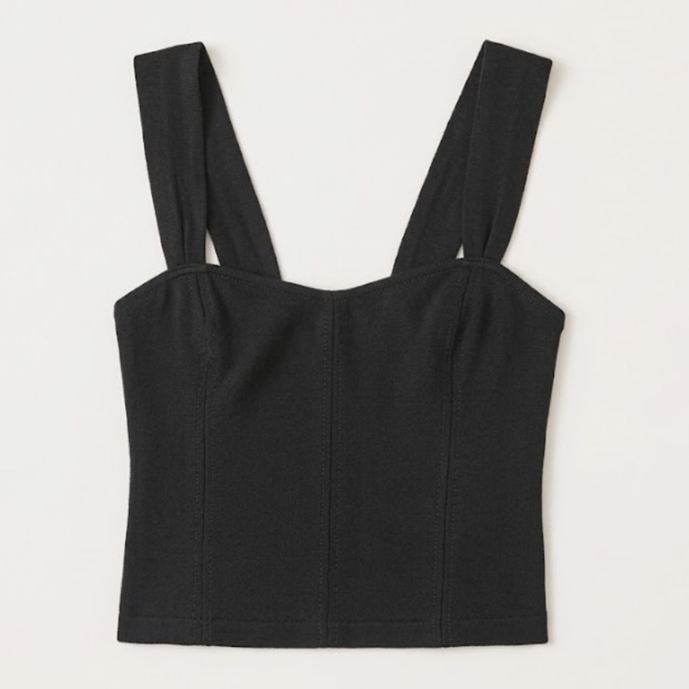 Abercrombie & Fitch Wide Strap V-Neck Cami in black | size small